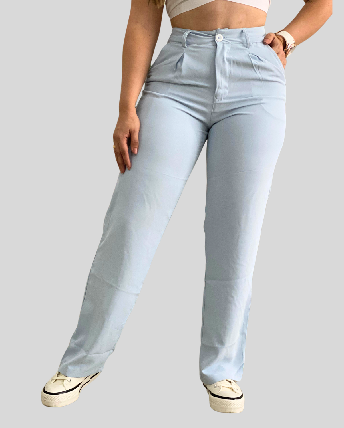 Ref: VI-2732 Pantalón straight leg con prenses, tono azul, tiro alto, tejido plano liviano.