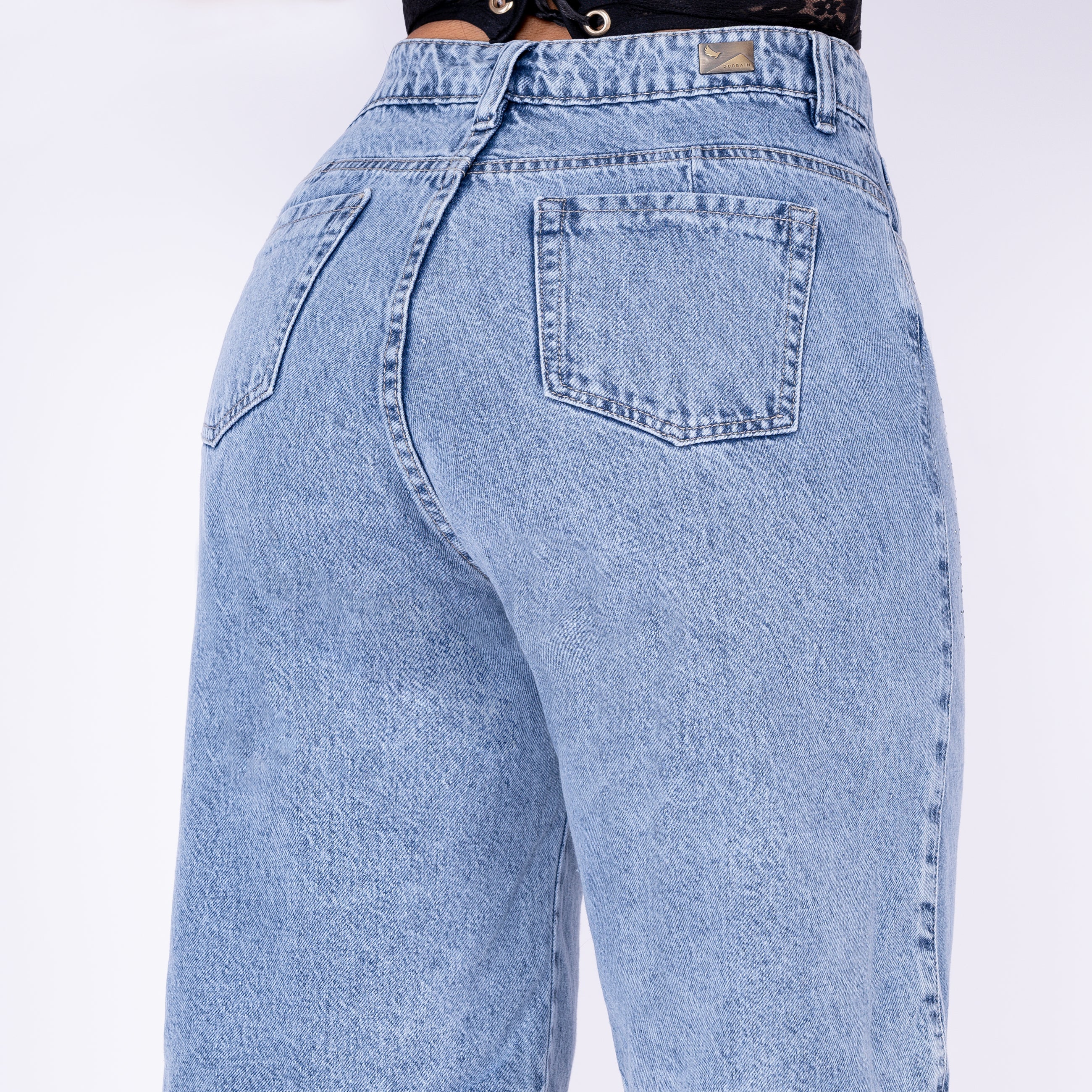Ref: B-3351 BERMUDA RIGIDA  DE BRILLOS