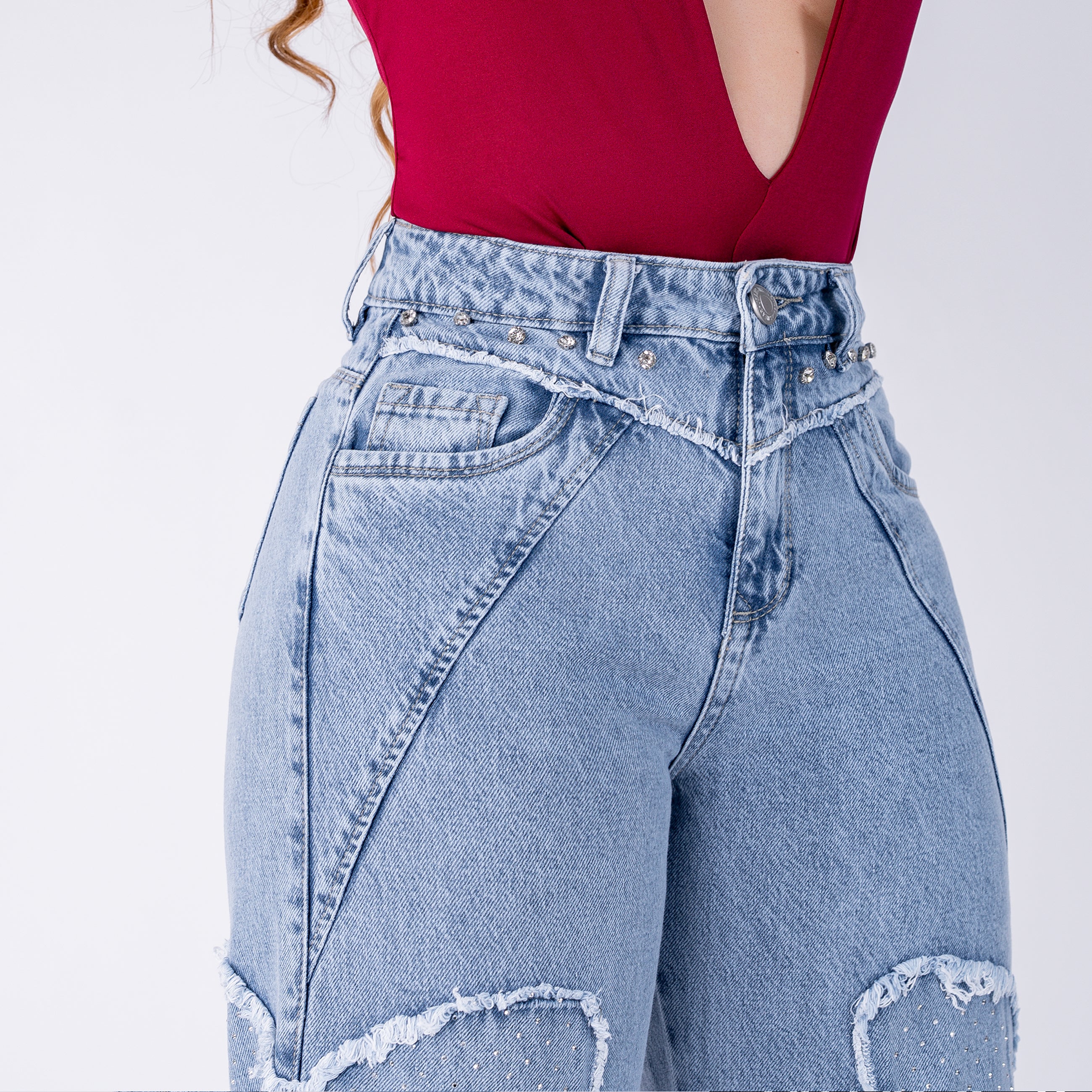 Ref 2277-2280 Jean rigido de apliques