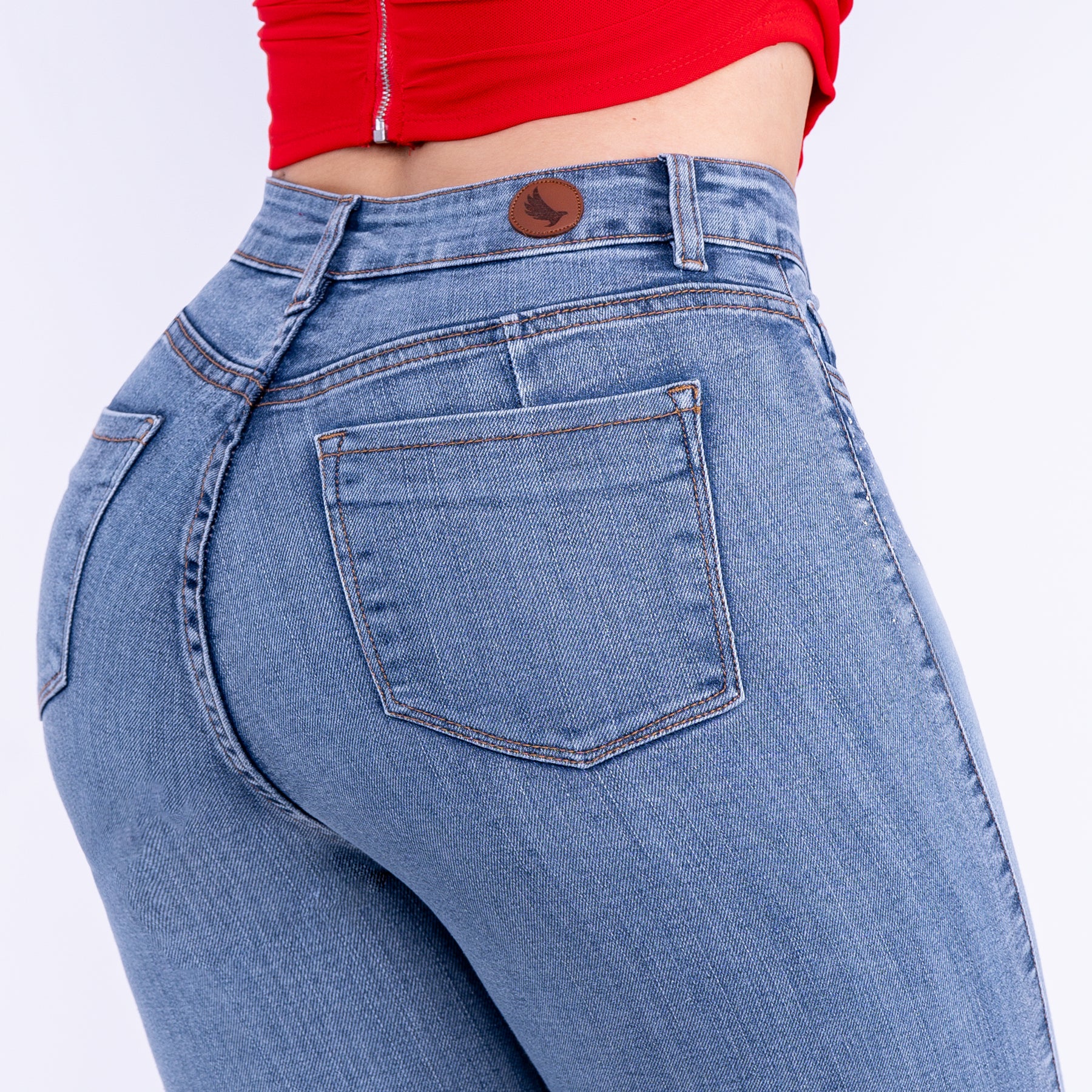 Ref: J-2270  Jean denim shiny stretch bota recta azul claro