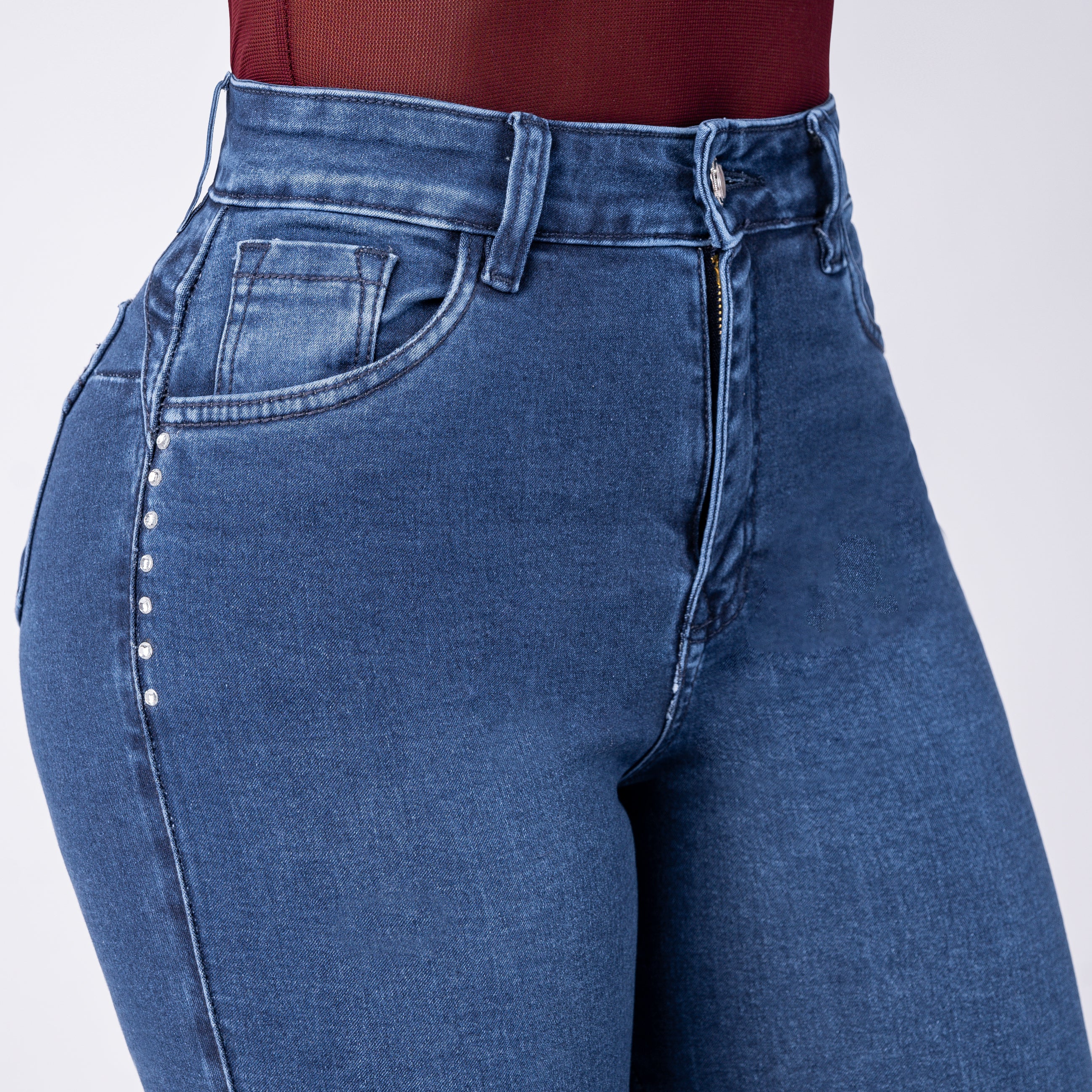 J2293-4 Pantalón skinny en stretch