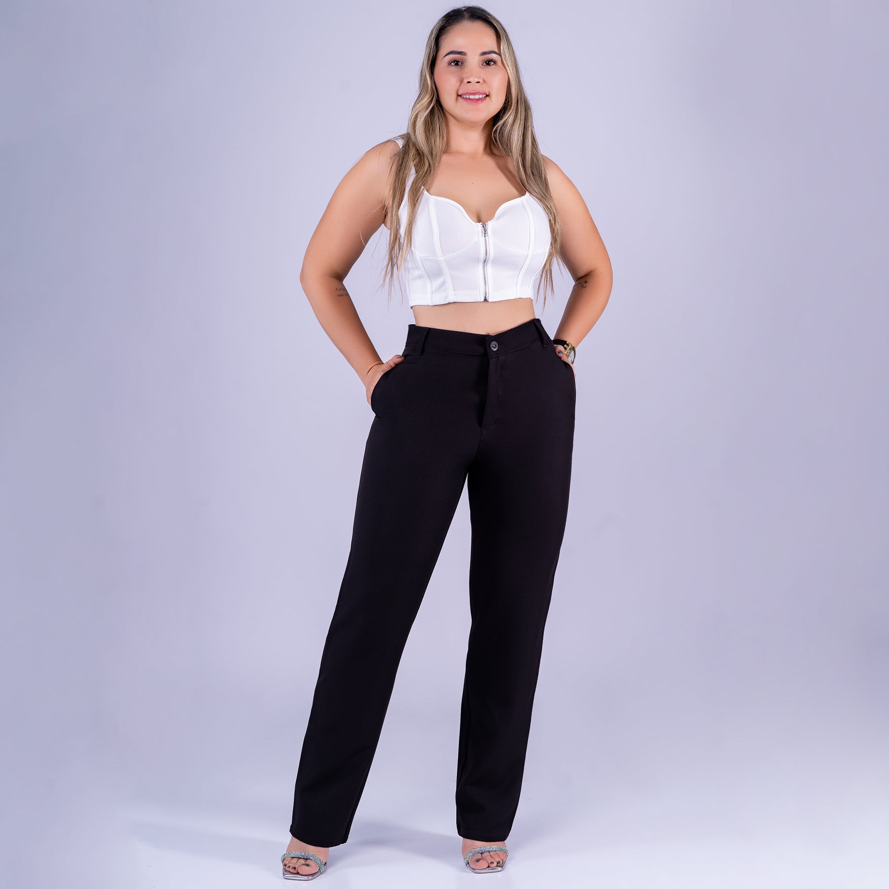 Ref: VI-2784 Pantalón liviano stretch, bota recta, tiro alto, tono negro