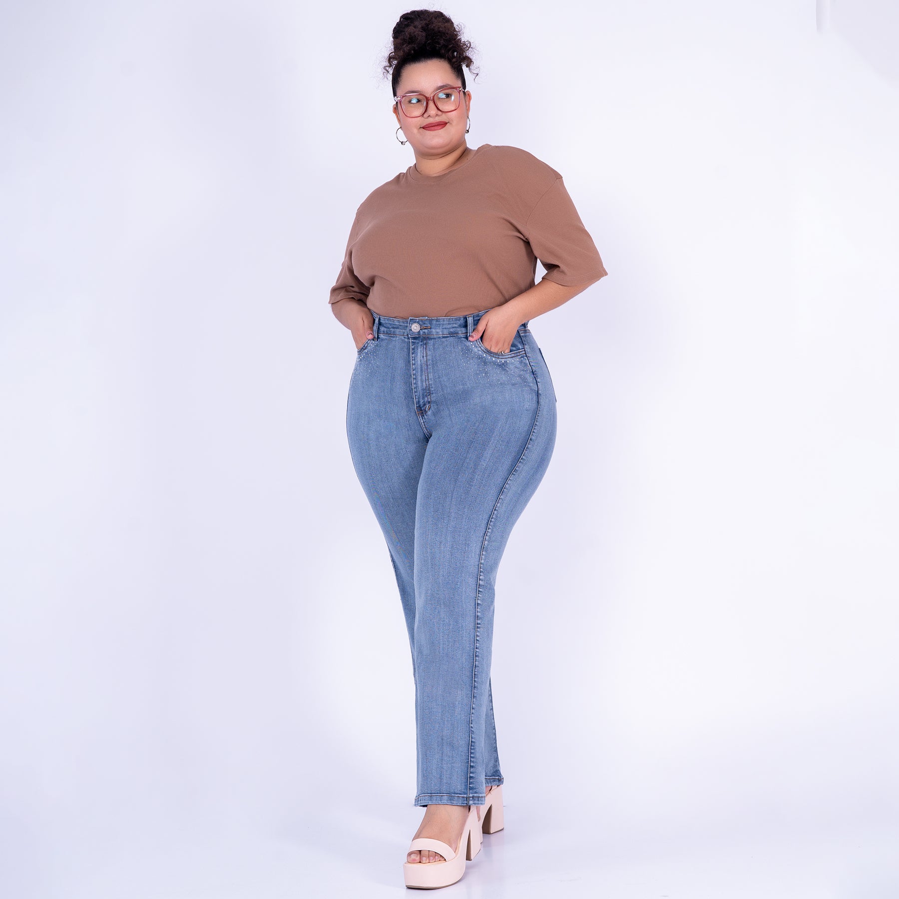 Ref: J-2270-1 Pantalón shiny flare stretch, bota ancha, tiro alto, tono Azul Claro