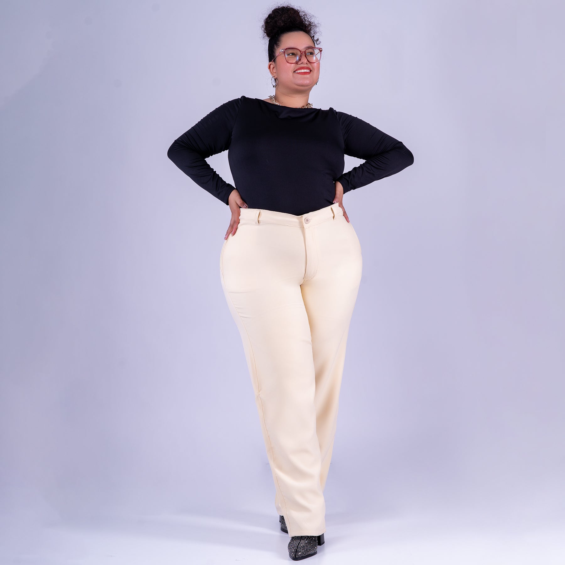 Ref: VI-2781 Pantalón liviano stretch, bota recta, tiro alto, tono marfil