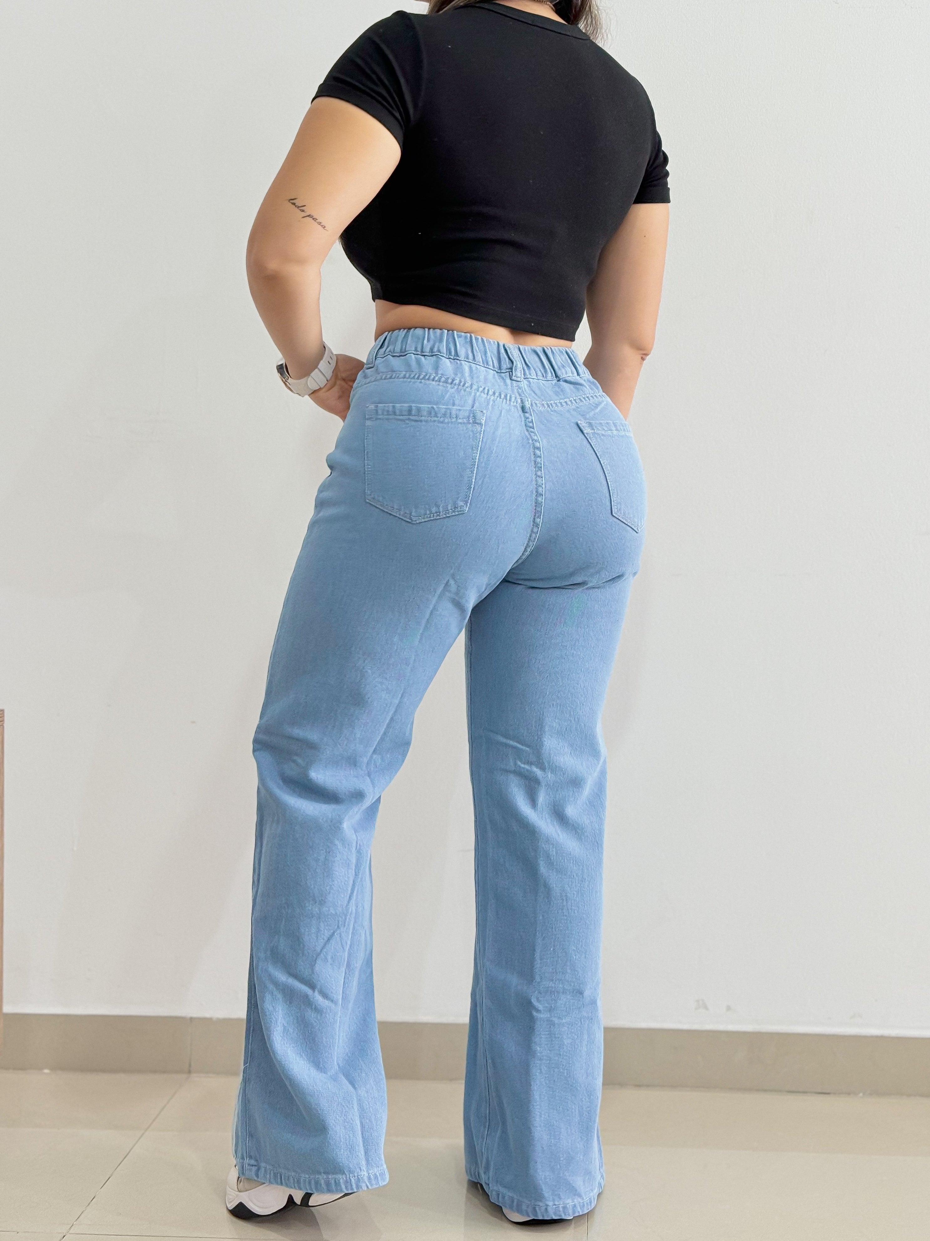 Ref: J-2260 Jean rígido mom flare azul