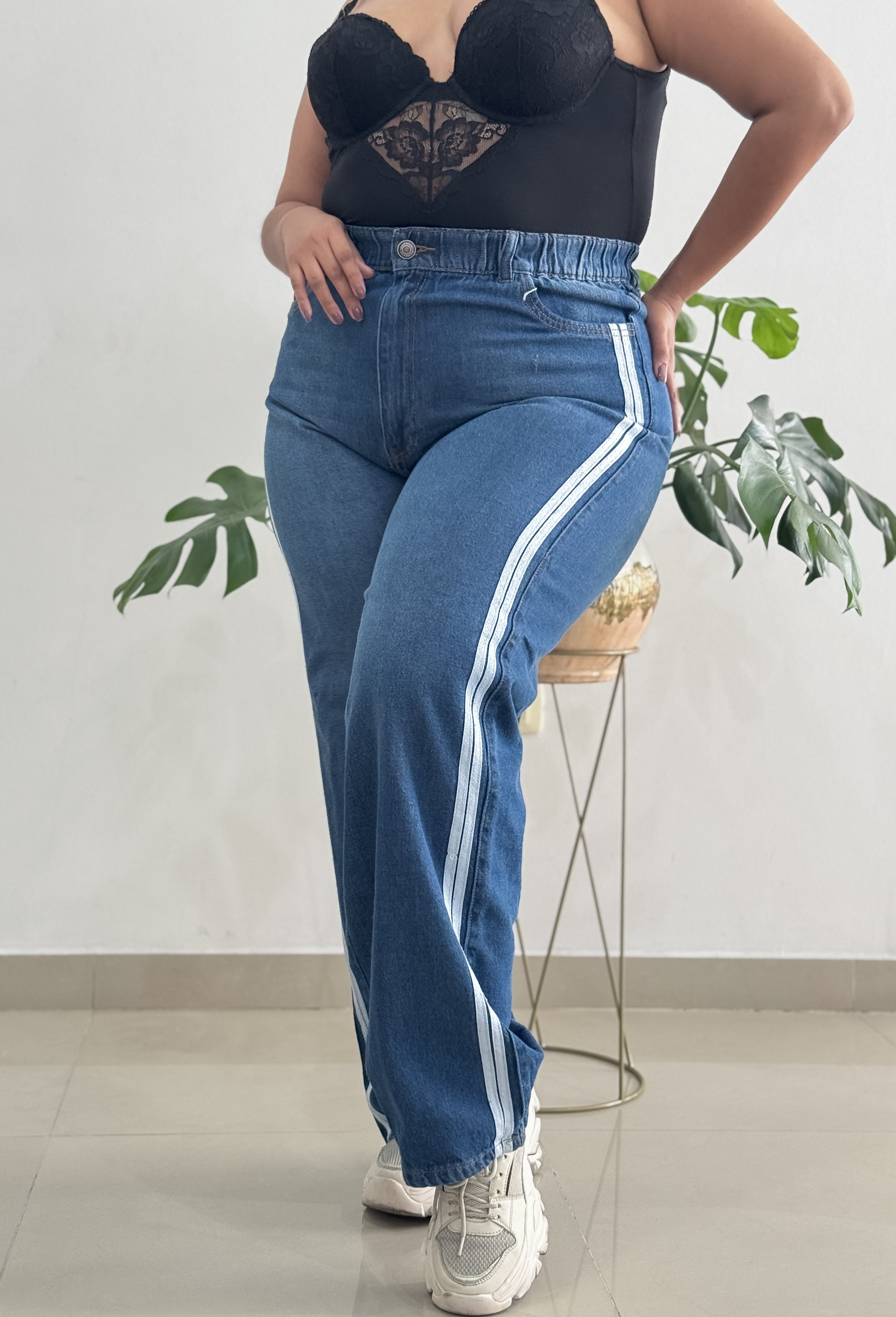 J2266 PANTALON RIGIDO  RESORTE LINEAS AZUL OSCURO