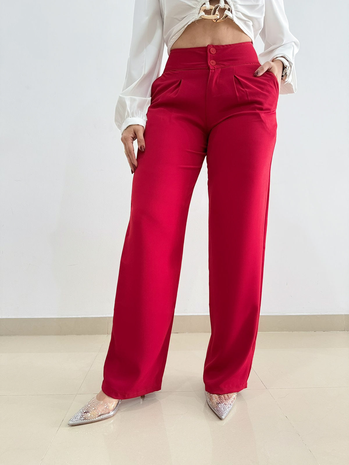 VI-2778 Pantalón straight leg con prenses, bolsillo ribete.