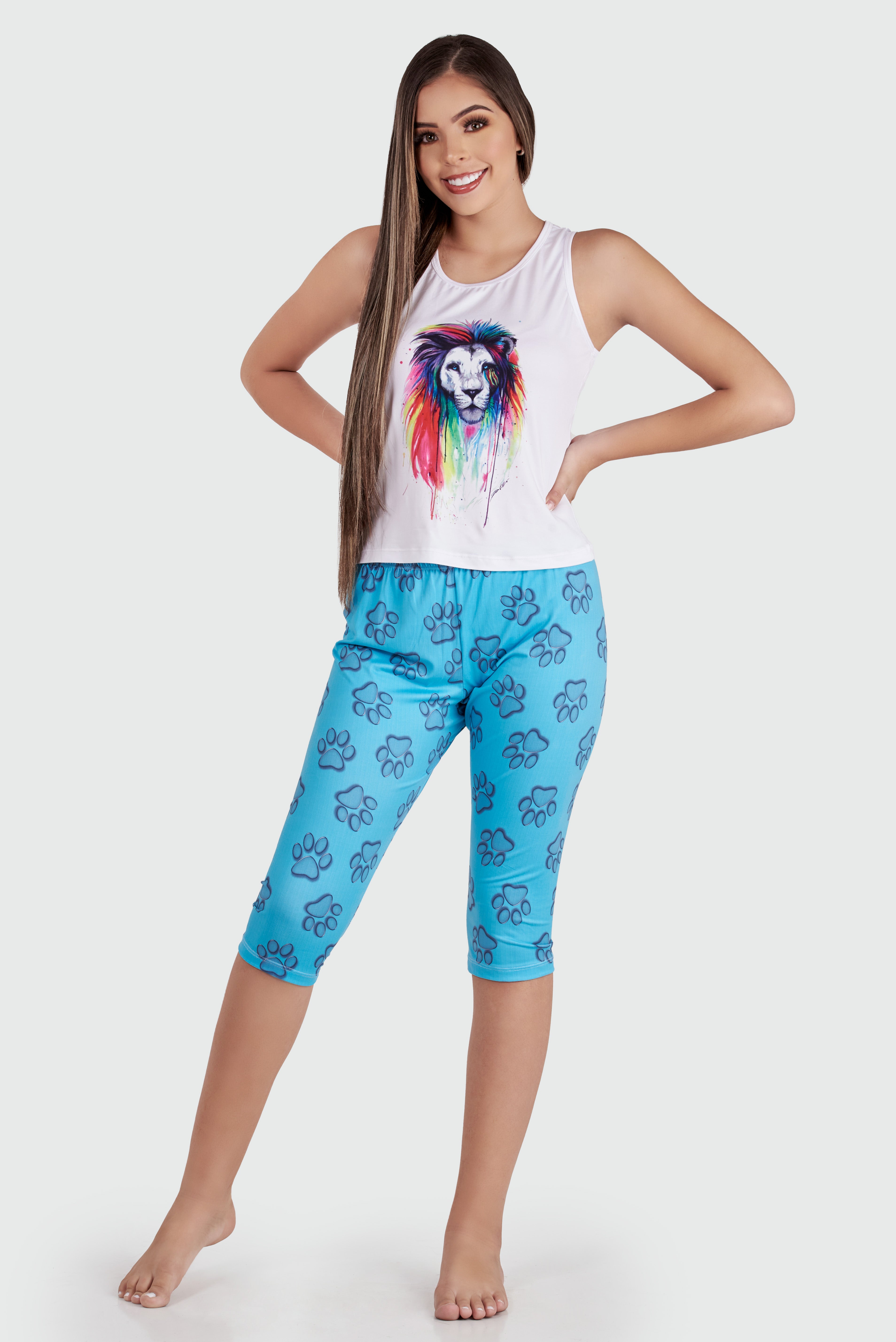 REF: P0188 Blusa manga cisa y capri  Elaborada en:  Brush Spandex
