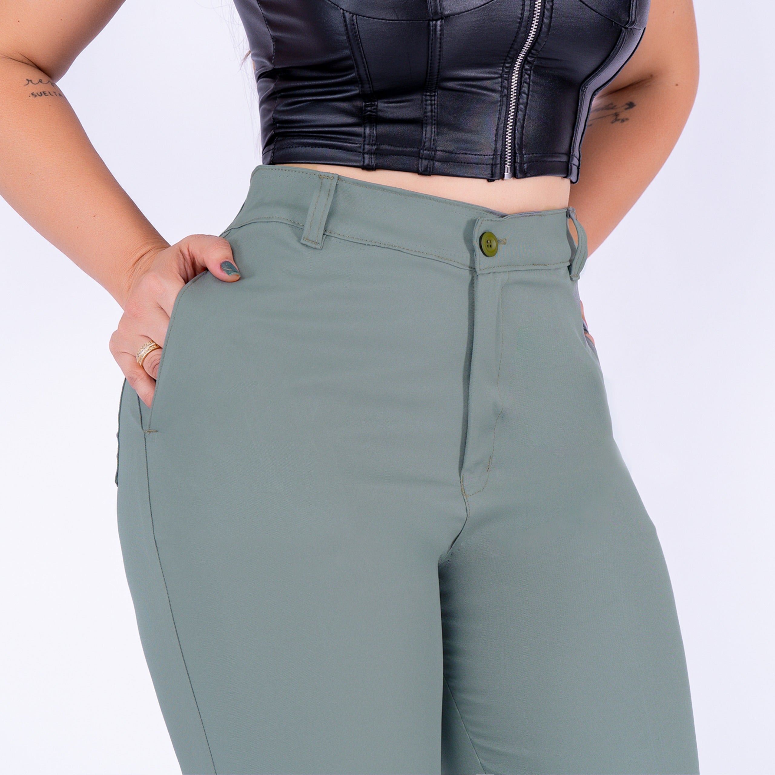 Ref: VI-2780 Pantalón liviano stretch, bota recta, tiro alto, tono verde