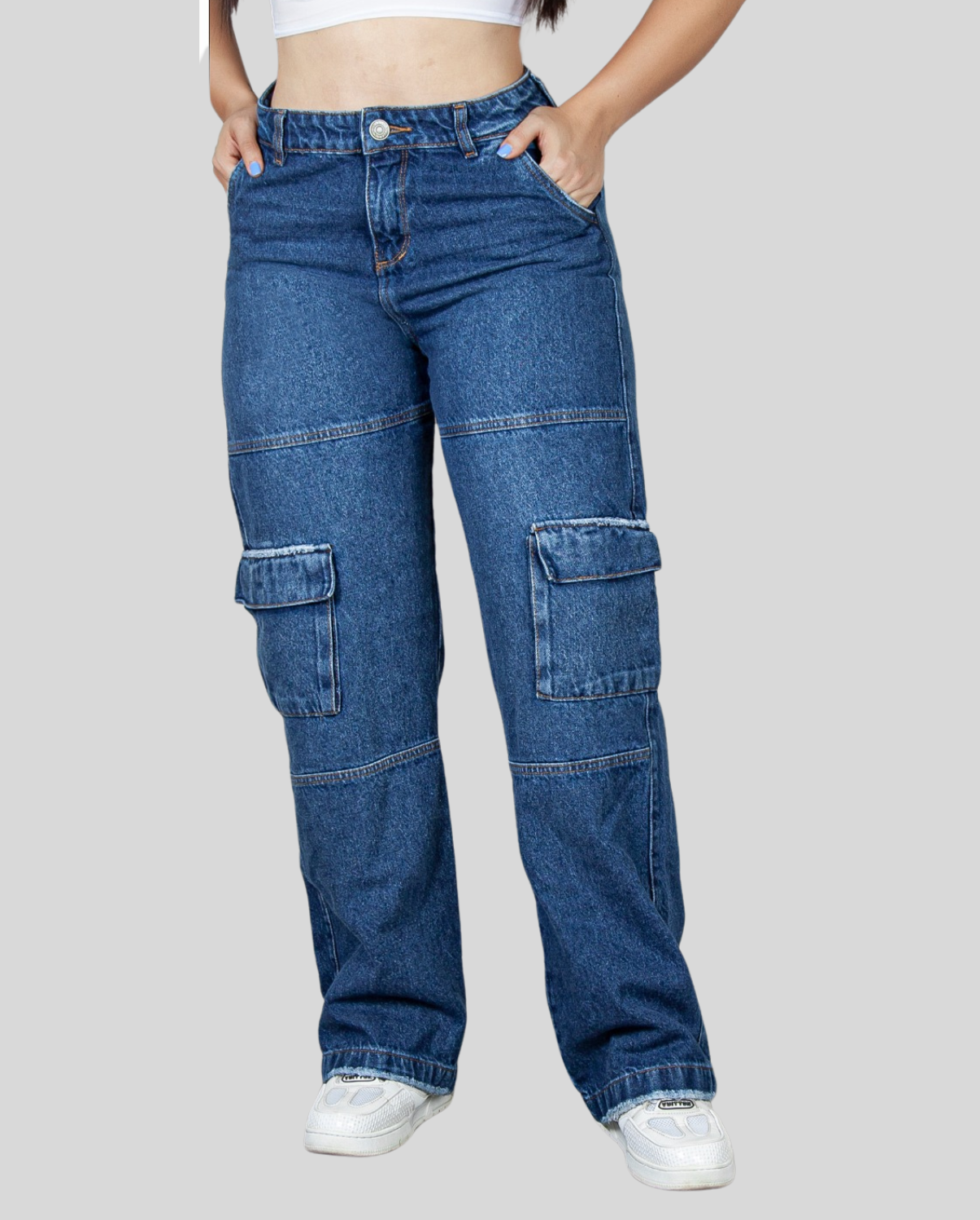 Ref: JC0020 Pantalon cargo, rigido, silueta amplia, tiro alto, diseño con bolsillos frontales